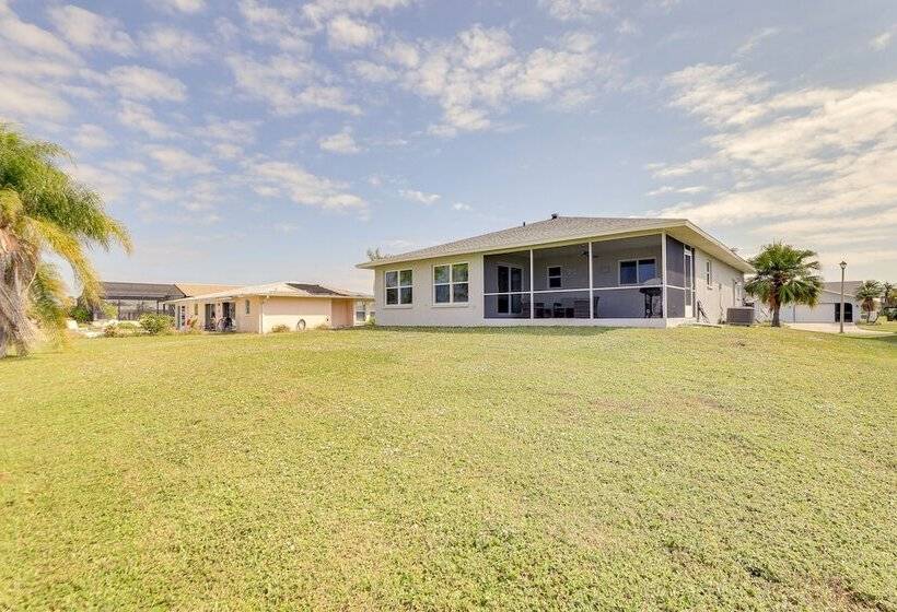 Centrally Located Home In Rotonda West W/ Patio