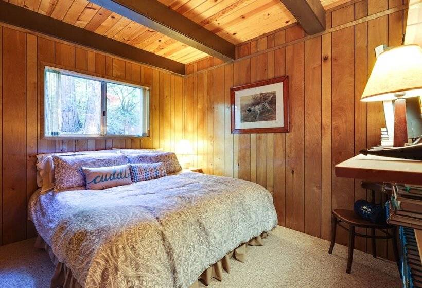 3 Mi To Big Trees State Park: Cabin W/ Deck