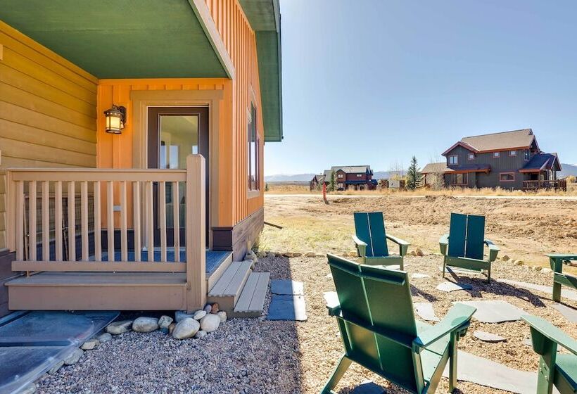 Cozy Tabernash Home W/ Fireplace & Mountain Views