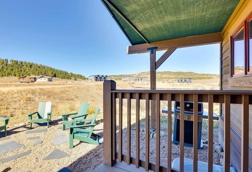 Cozy Tabernash Home W/ Fireplace & Mountain Views