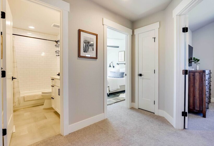 Cozy Tabernash Home W/ Fireplace & Mountain Views