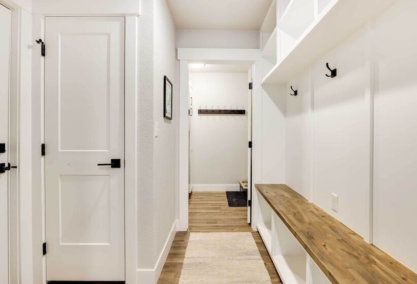 Cozy Tabernash Home W/ Fireplace & Mountain Views