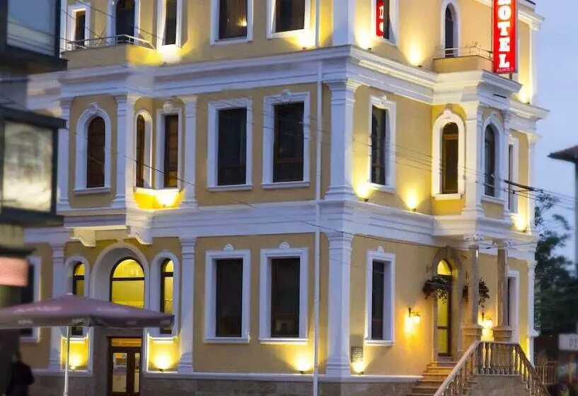 Family Hotel Bulair