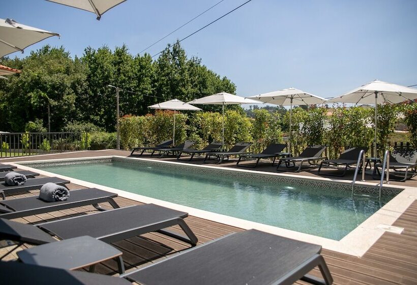 هتل Constance House