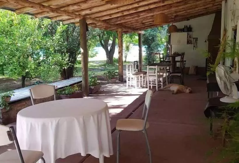 ホテル Posada Y Cabañas Finca El Rincón De Lunlunta