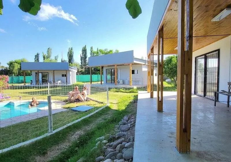 ホテル Posada Y Cabañas Finca El Rincón De Lunlunta