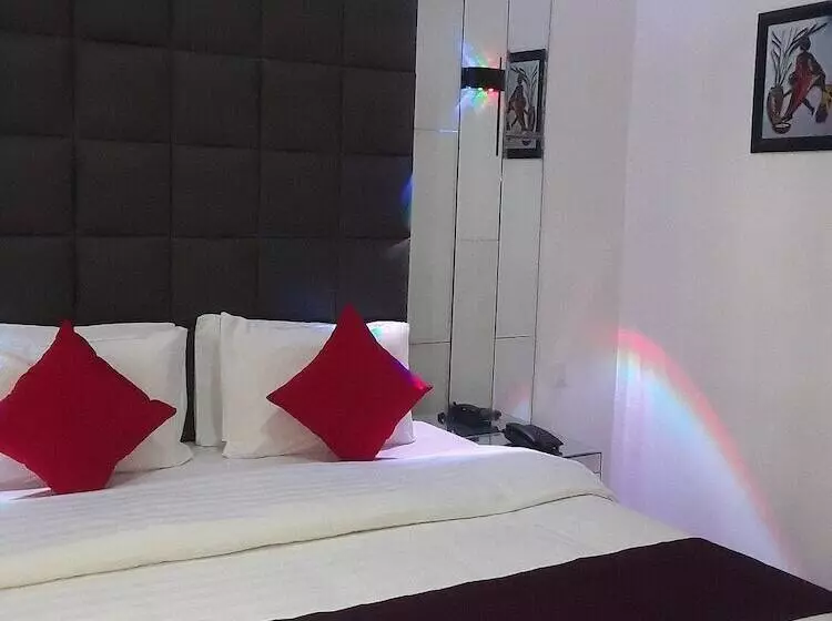 Gracias Hotel And Suites