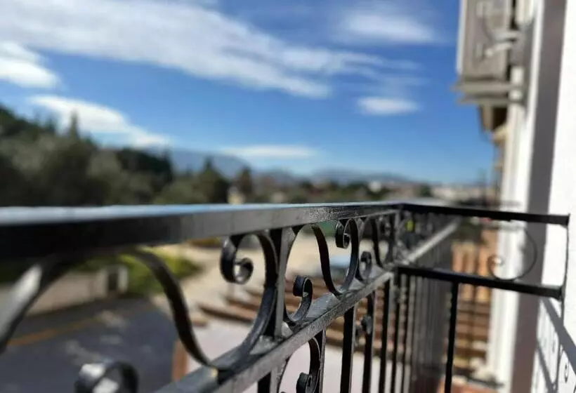 ホテル Hostal La Campiña