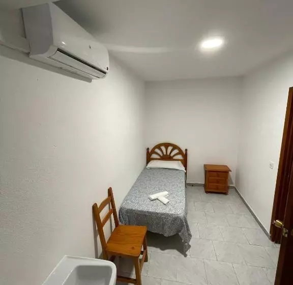 ホテル Hostal La Campiña