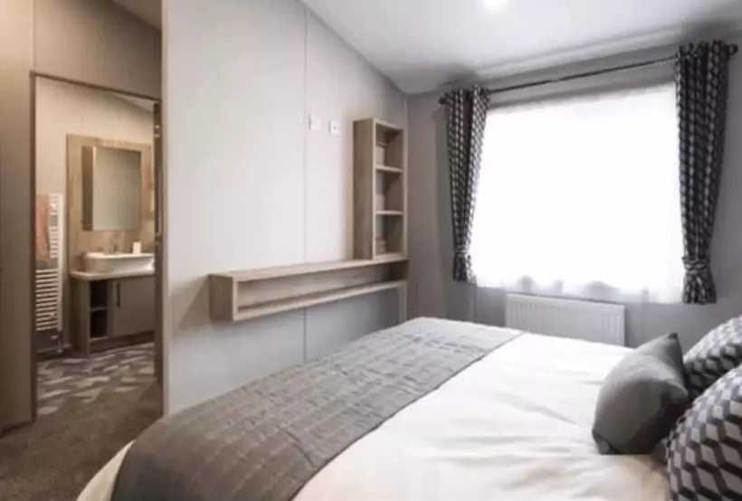 Hotelli Luxury 2 Bed Lodge In Camber Sands