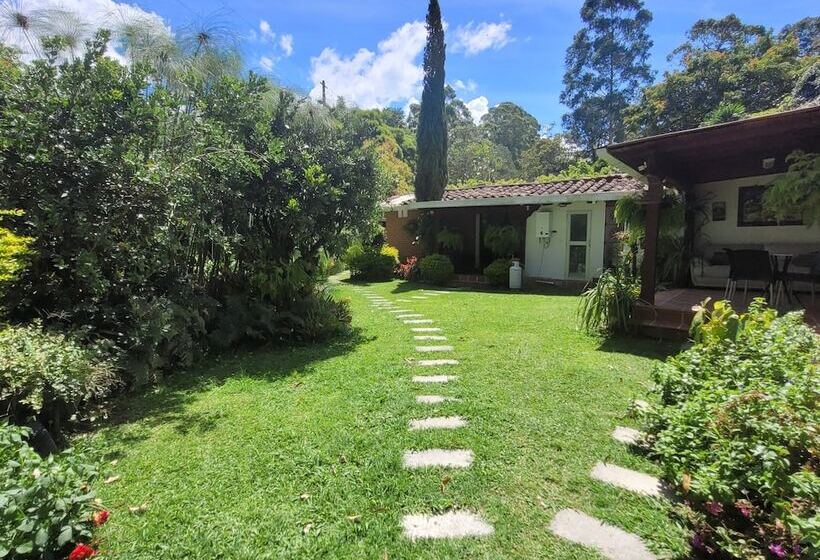 هتل La Martina Campestre