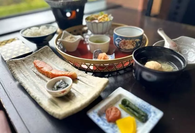 Hotelli Poka-poka Land Miasa