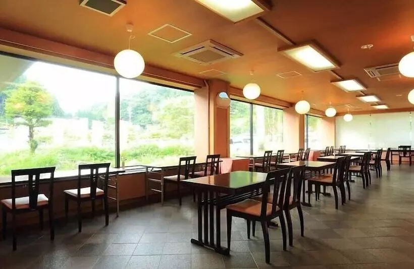 Hotelli Poka-poka Land Miasa