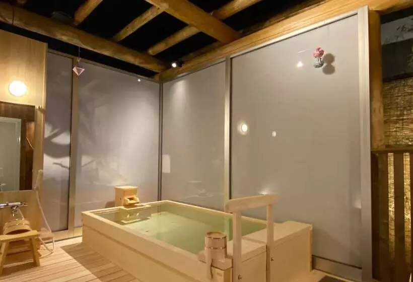 Hotelli Poka-poka Land Miasa