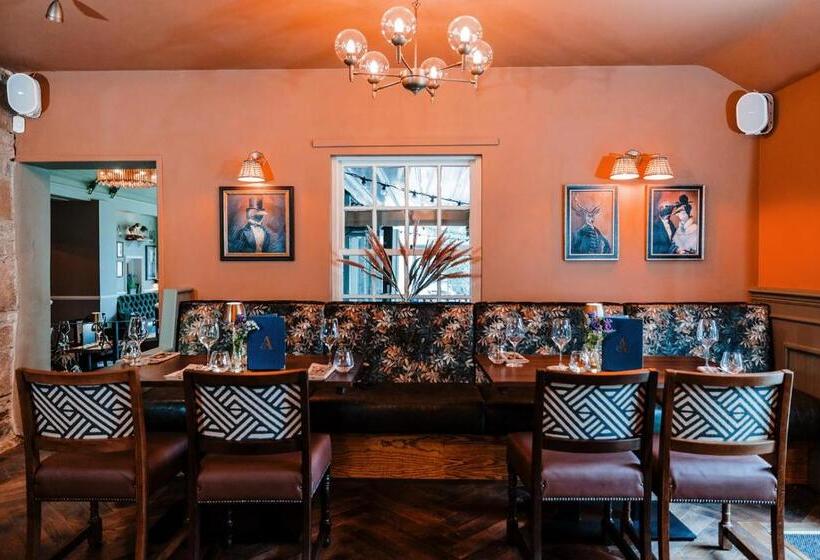 ホテル The Ashford Arms