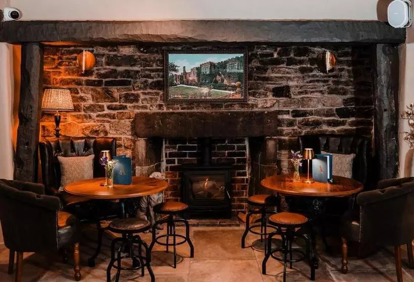 Hotelli The Ashford Arms