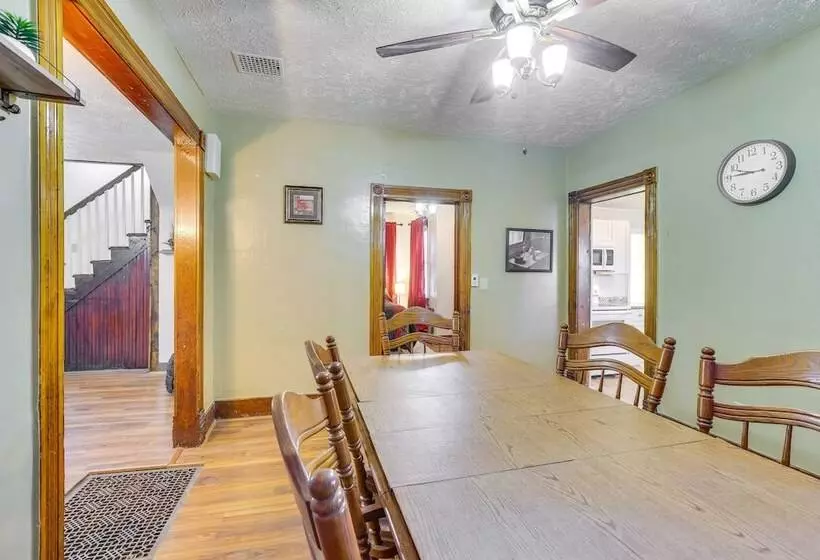 3 Mi To Golf   Beatrice Vacation Home!