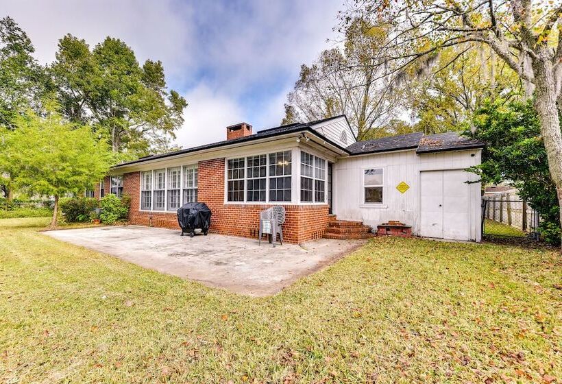 Jacksonville Vacation Home W/ Trout River Access