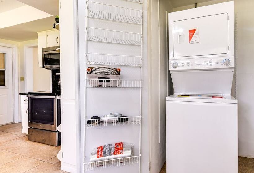 Jacksonville Vacation Home W/ Trout River Access