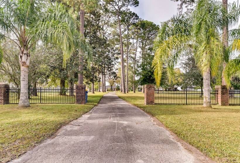 Jacksonville Vacation Home W/ Trout River Access