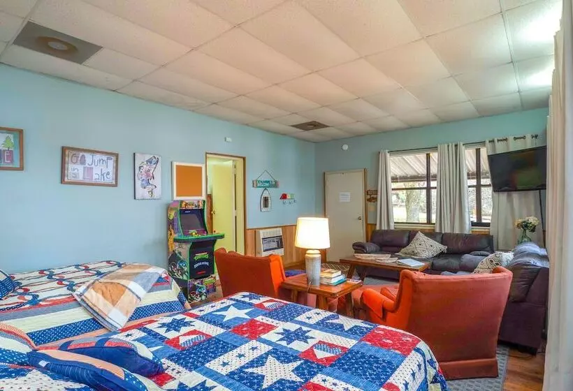 Lakefront Netterville Landing Home W/ Private Dock