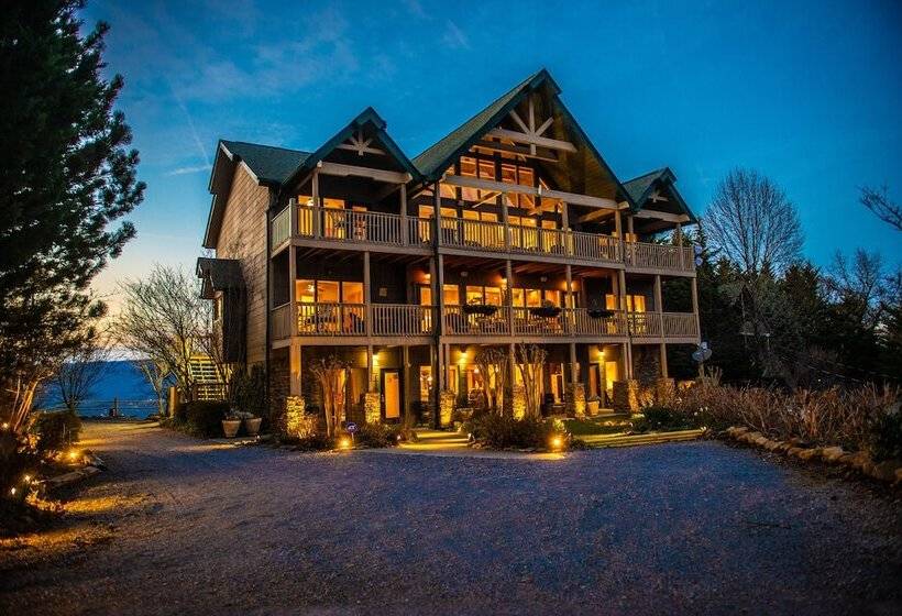 Tanasi Lodge   Weddings   Retreats   Gathering