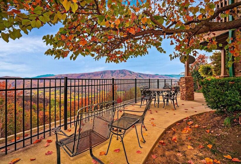 Tanasi Lodge   Weddings   Retreats   Gathering