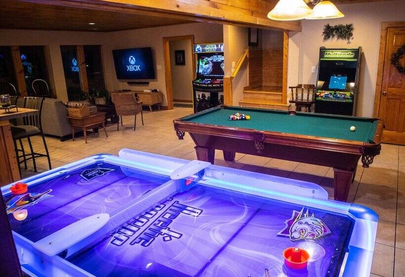 Tanasi Lodge   Weddings   Retreats   Gathering