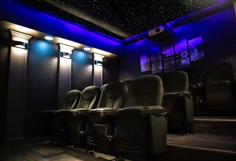 Tanasi Lodge   Weddings   Retreats   Gathering