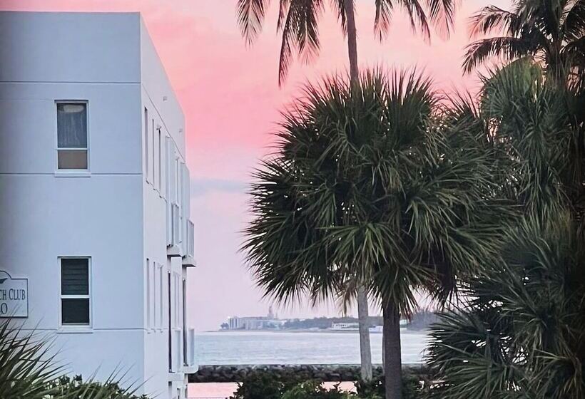 Мотель Fernando Flats