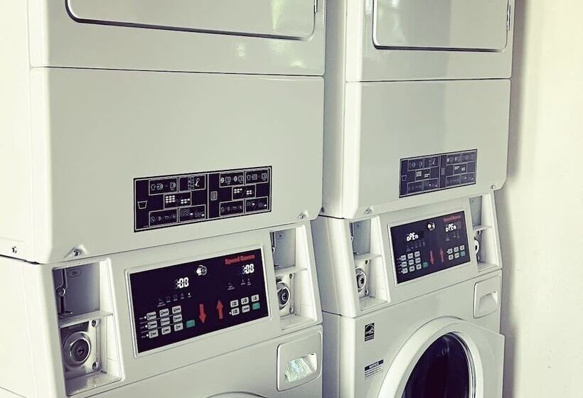 Мотель Fernando Flats