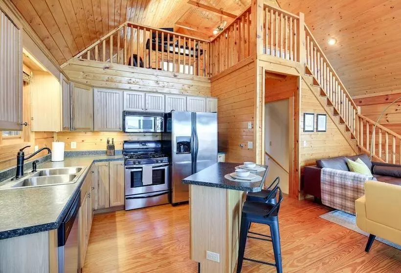 Mtn View Blue Ridge Cabin On Over 2 Acres!