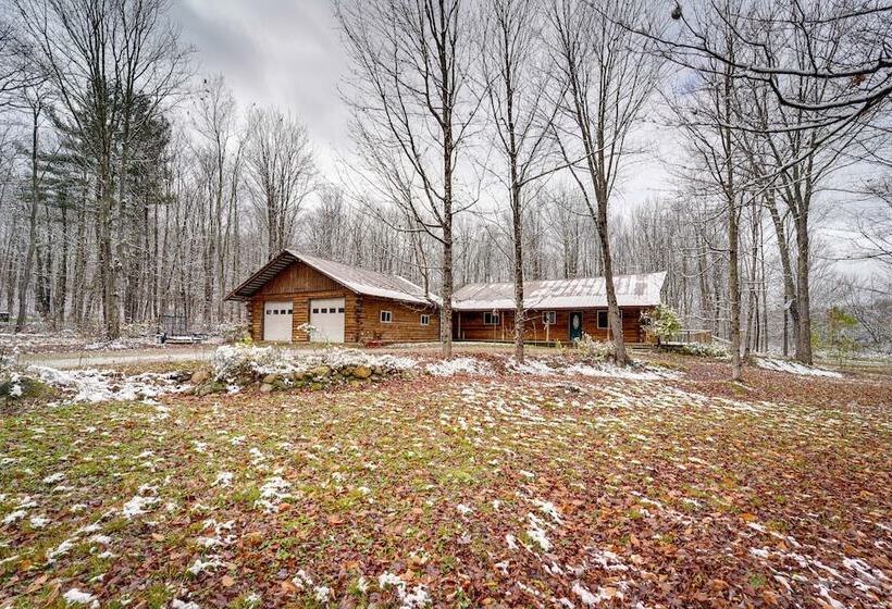 Oswegatchie River Cabin W/ Kayaks + Fire Pit!