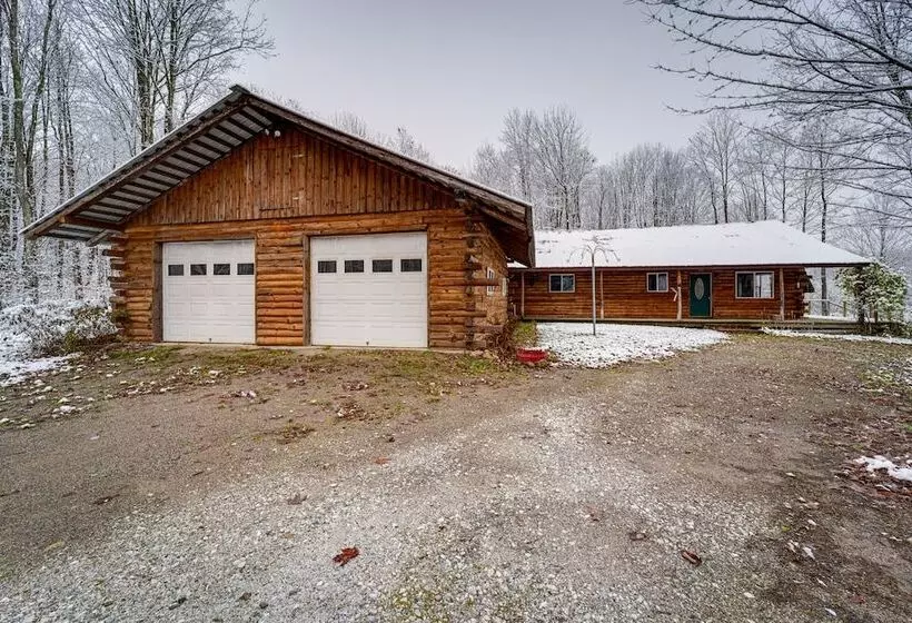 Oswegatchie River Cabin W/ Kayaks + Fire Pit!