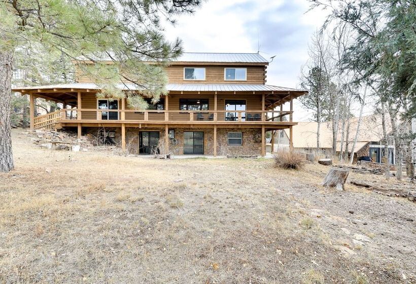 Pagosa Springs Cabin W/ Deck & Golf Course Views!
