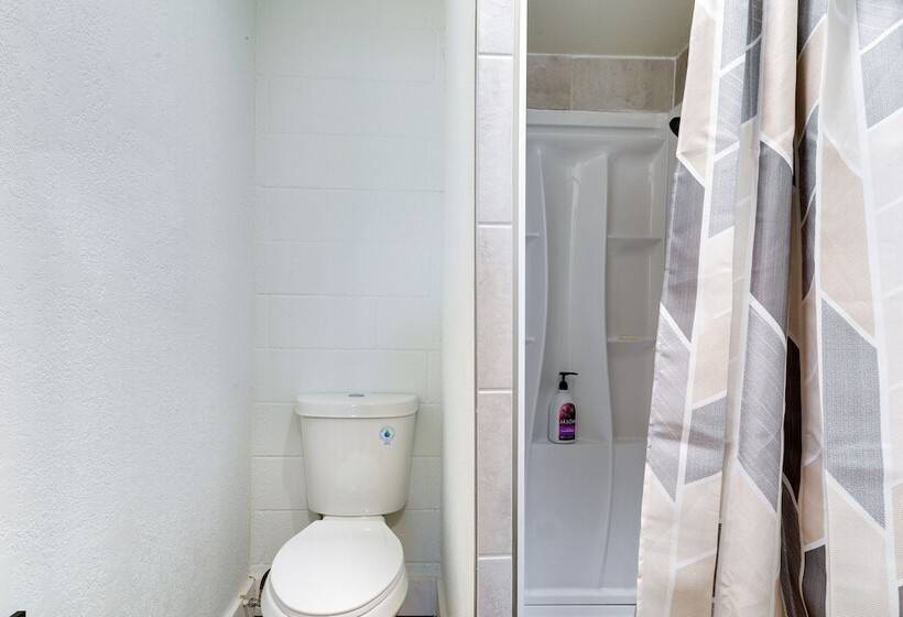 Pagosa Springs Cabin W/ Deck & Golf Course Views!