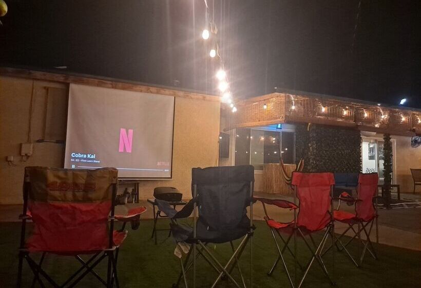 膳宿费 Tropical Paradise