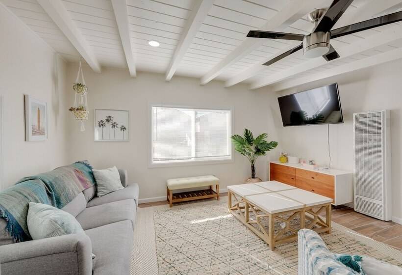 Pet Friendly Cayucos Home: Walk To Public Beach!