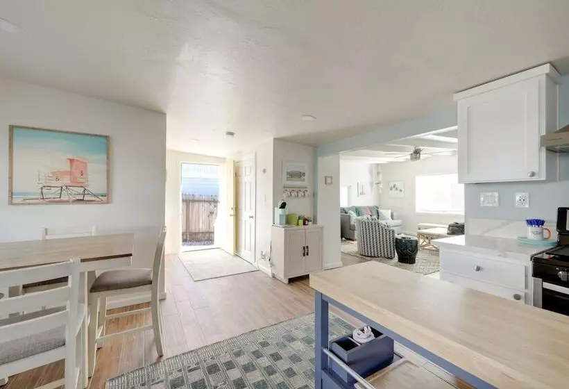 Pet Friendly Cayucos Home: Walk To Public Beach!