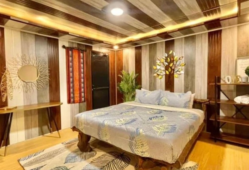 Punta Isla Lake Resort