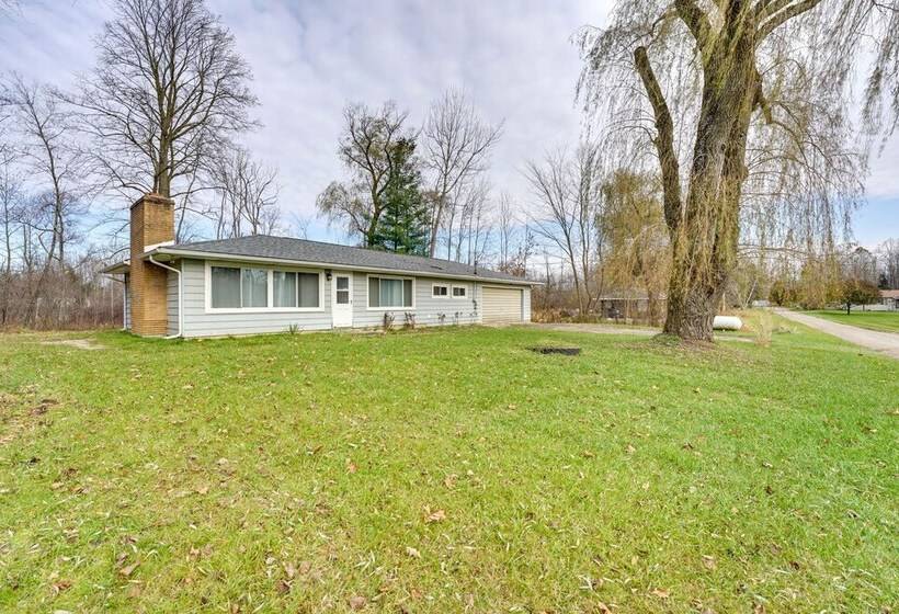 Quiet Country Home By Shay Lake!