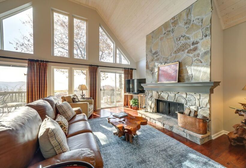 Cabin W/ Mountain Views: Near Cashiers & Highlands