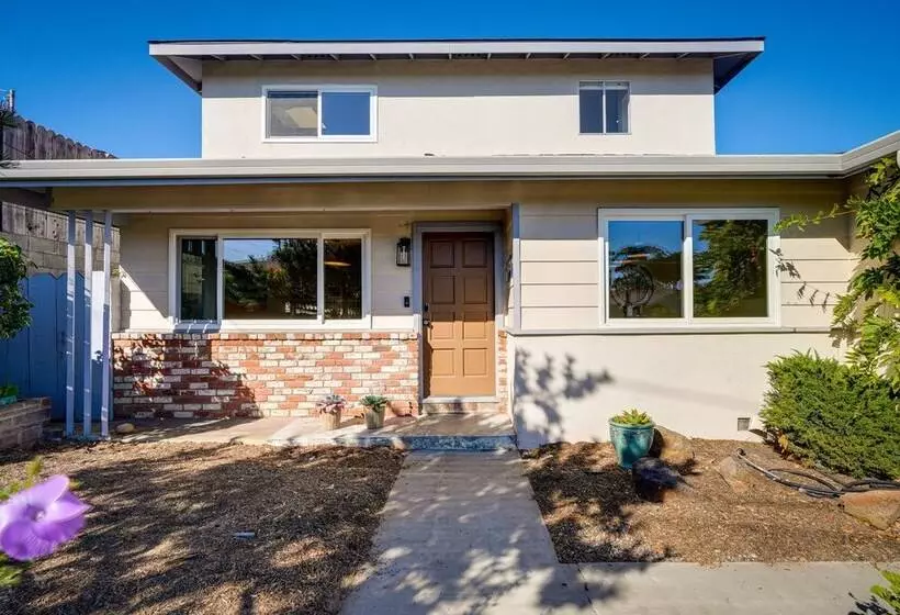 Monterey Bay 4br, 3ba, Hot Tub Near Beaches & Golf