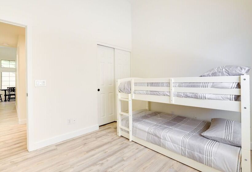 Spacious Estrella Oasis W/ Private Pool!