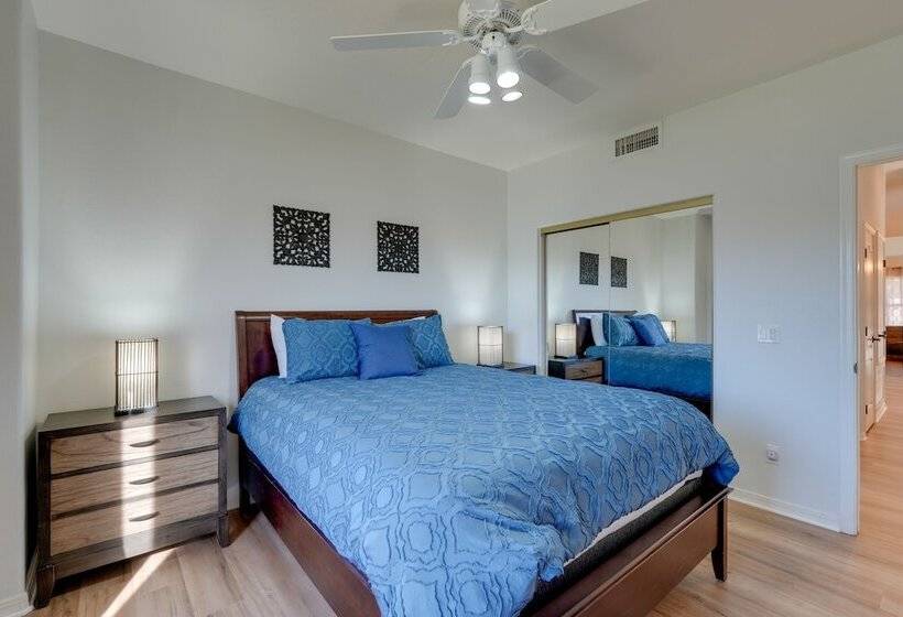 Spanish Style Glendale Home W/ Golf Course Views!