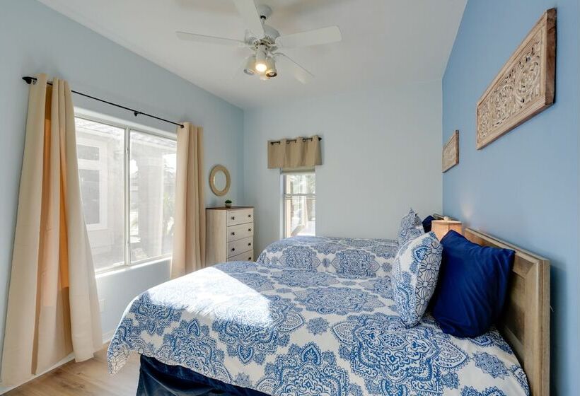 Spanish Style Glendale Home W/ Golf Course Views!