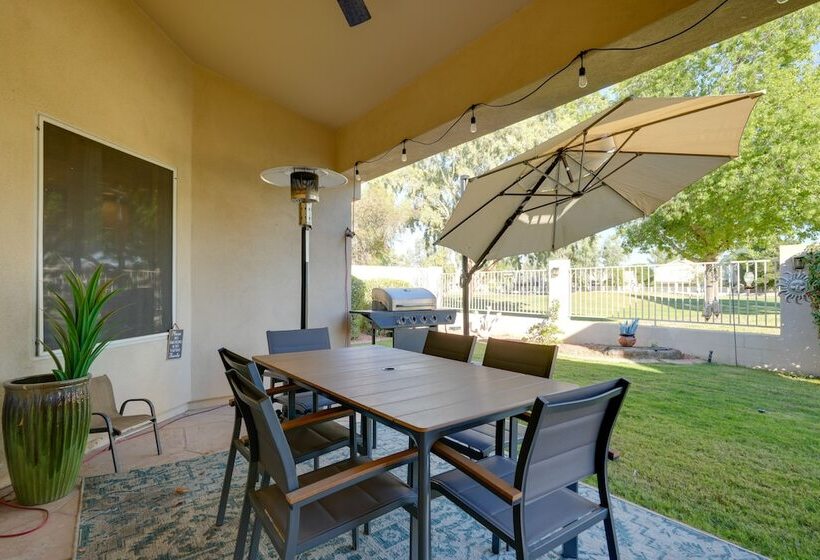 Spanish Style Glendale Home W/ Golf Course Views!