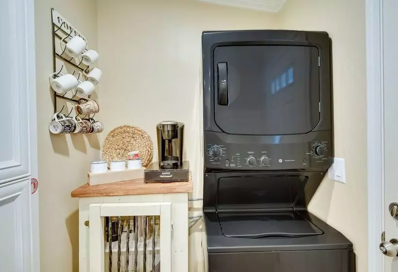 The Hammock Bungalow < 1 Mi To Malacompra Beach!