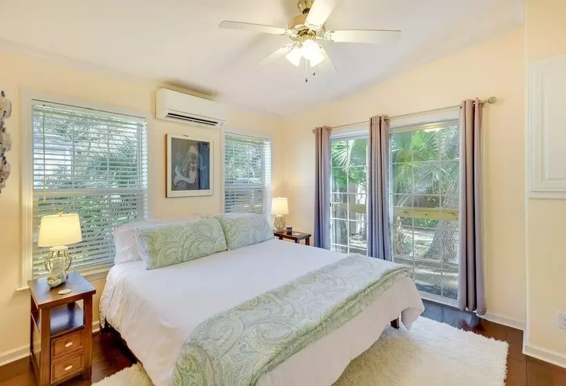 The Hammock Bungalow < 1 Mi To Malacompra Beach!