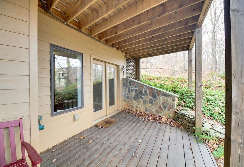 Wintergreen Resort Home: Close To Slopes & Trails